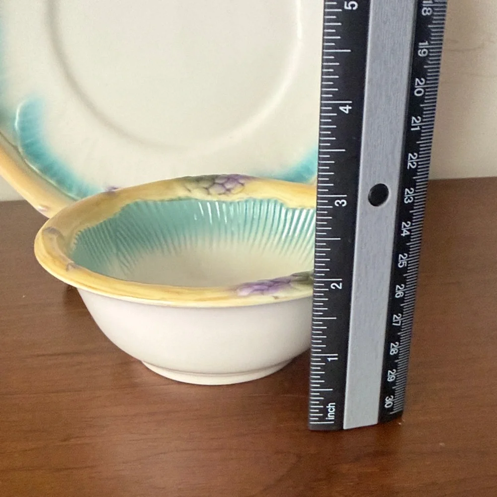 Elegant Floral Rimmed Plate and Bowl Set